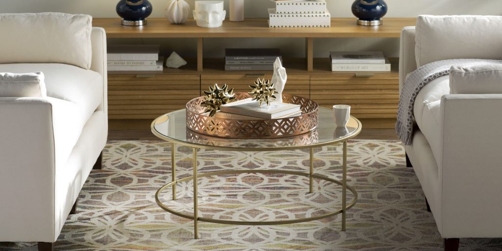 How to Decorate a Glass Coffee Table