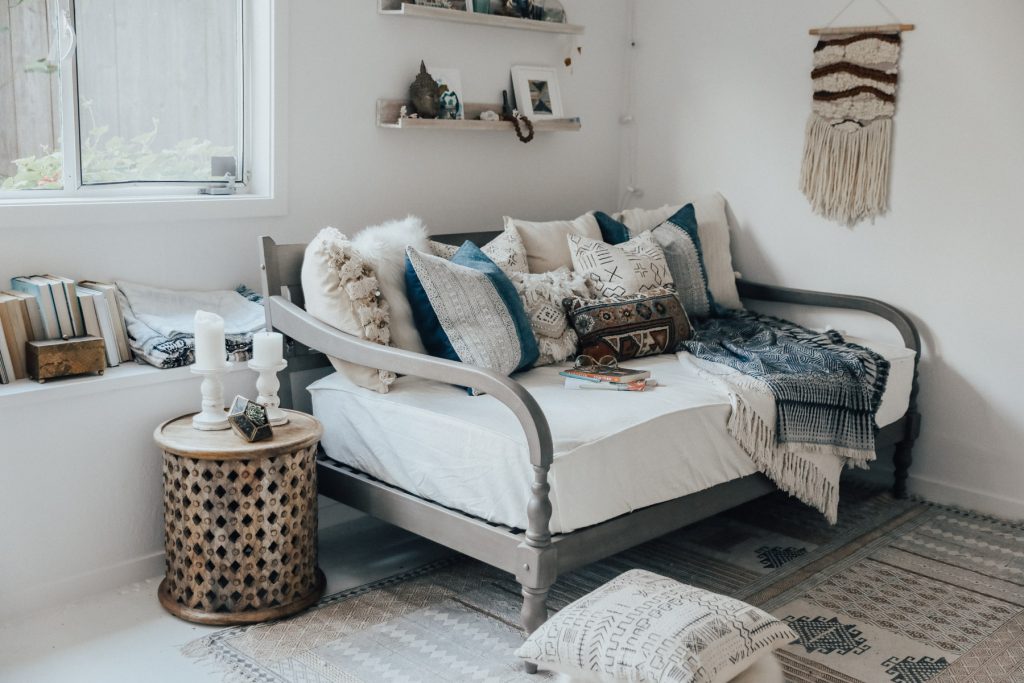 Blankets on Daybed