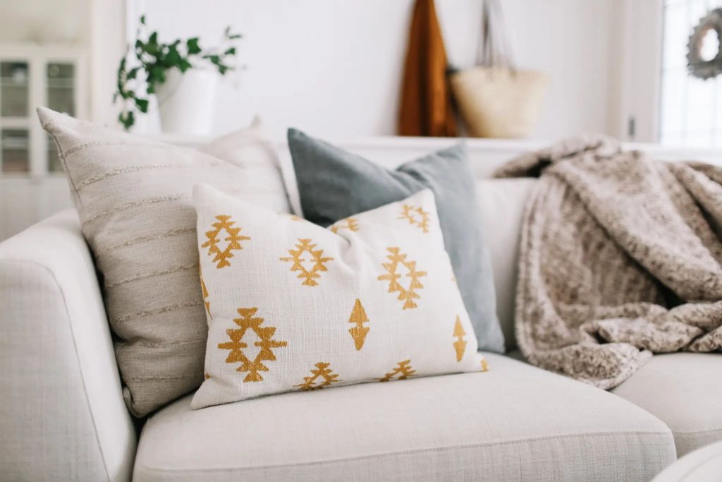 How to Style Pillows on a Couch