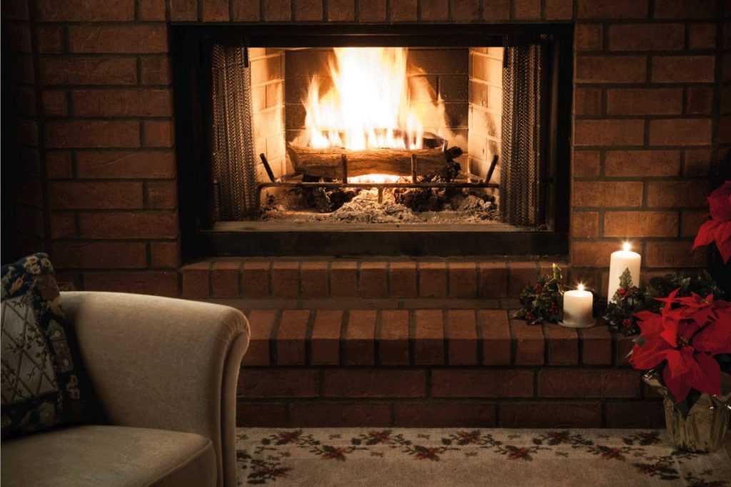 Important Tips on What to Avoid While Decorating Walls on the Side of the Fireplace